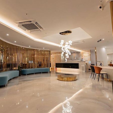 Denbasta Central Hotel Seomyeon Busan Bagian luar foto
