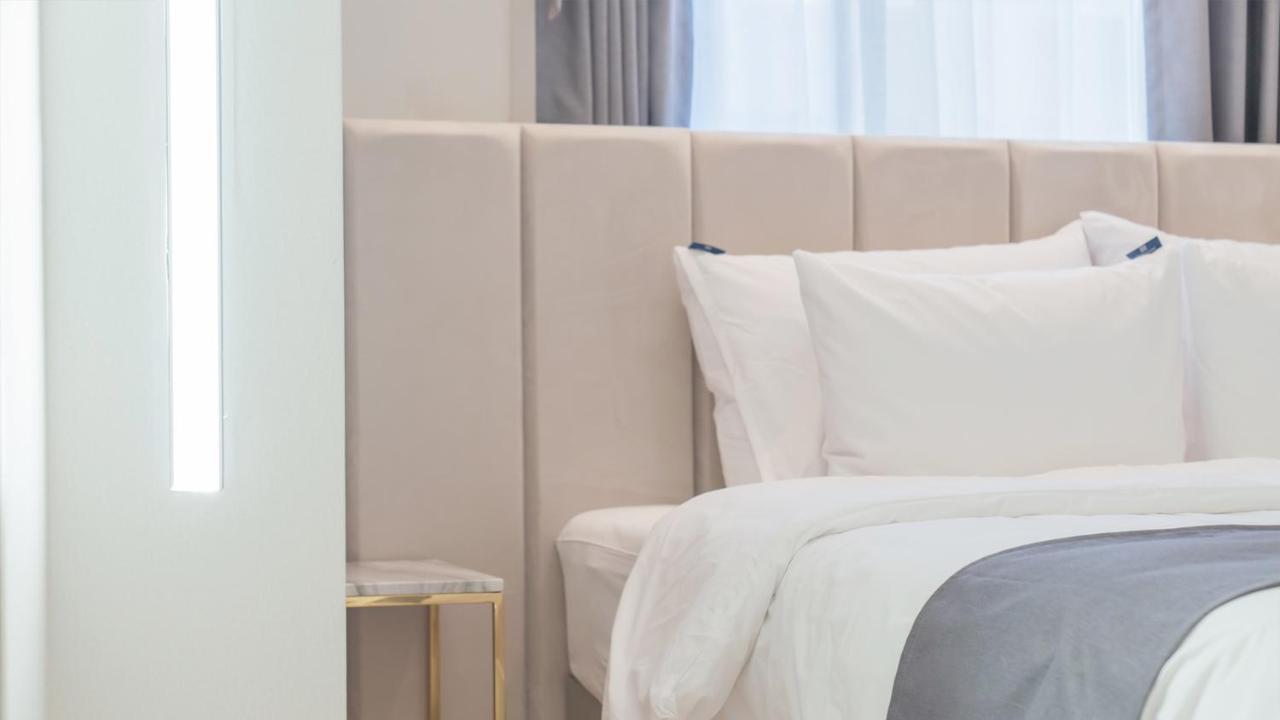 Denbasta Central Hotel Seomyeon Busan Bagian luar foto