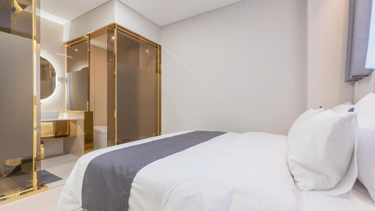 Denbasta Central Hotel Seomyeon Busan Bagian luar foto
