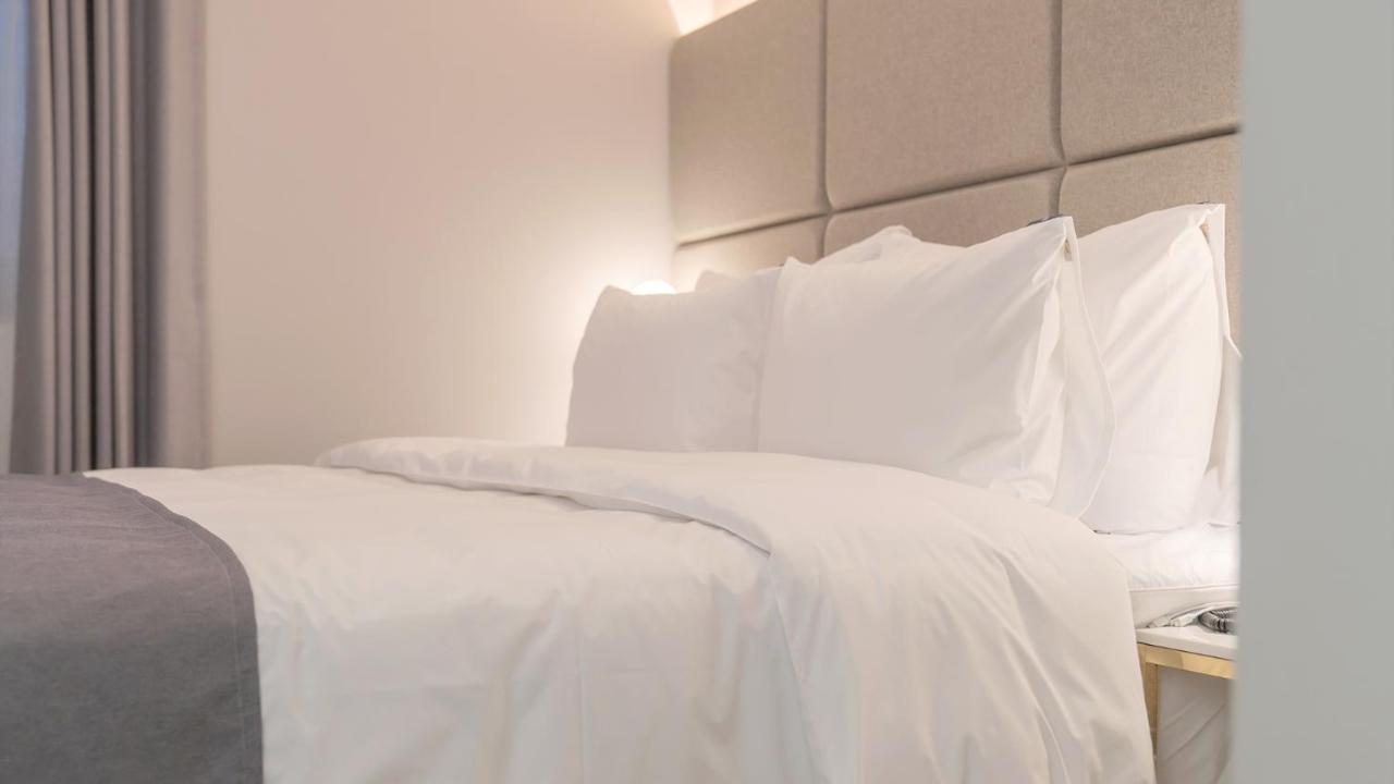 Denbasta Central Hotel Seomyeon Busan Bagian luar foto