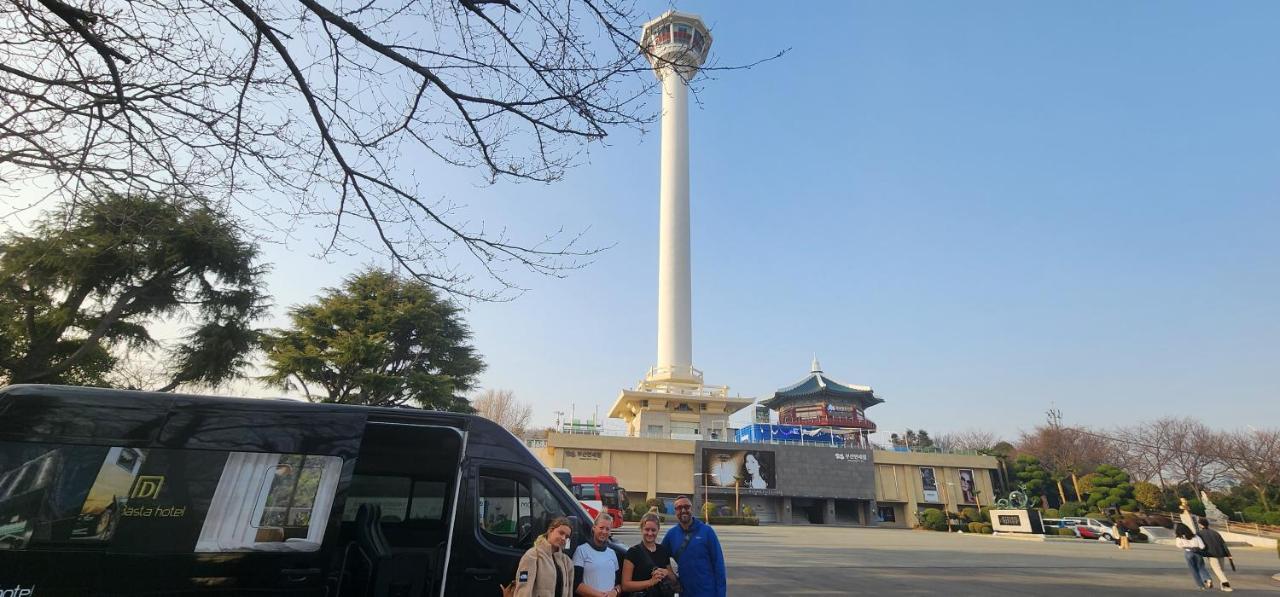 Denbasta Central Hotel Seomyeon Busan Bagian luar foto